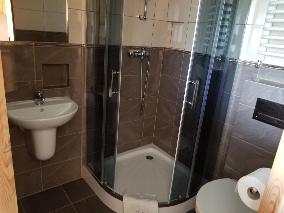 Pokoje Goscinne U Kantora Bukowina Tatrzańska Exterior foto